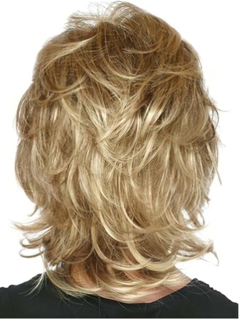 Durable Blonde Wavy Chin Length Classic Wigs