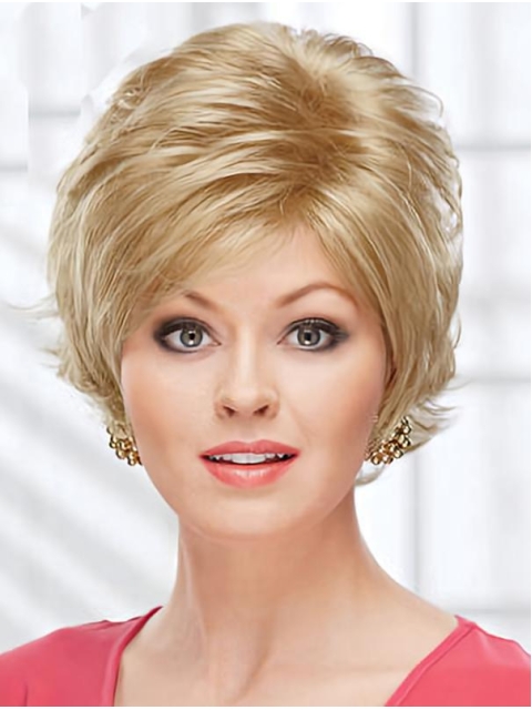 Amazing Chin Length Wavy Blonde Layered Popular Wigs