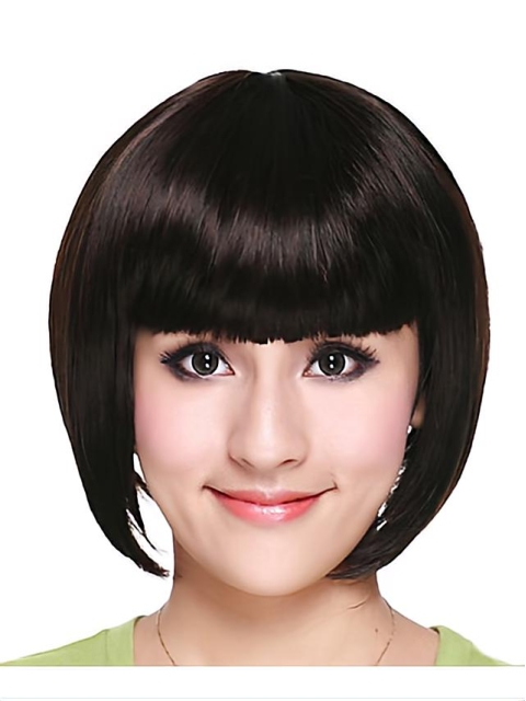 Trendy Black Straight Chin Length Bob Wigs