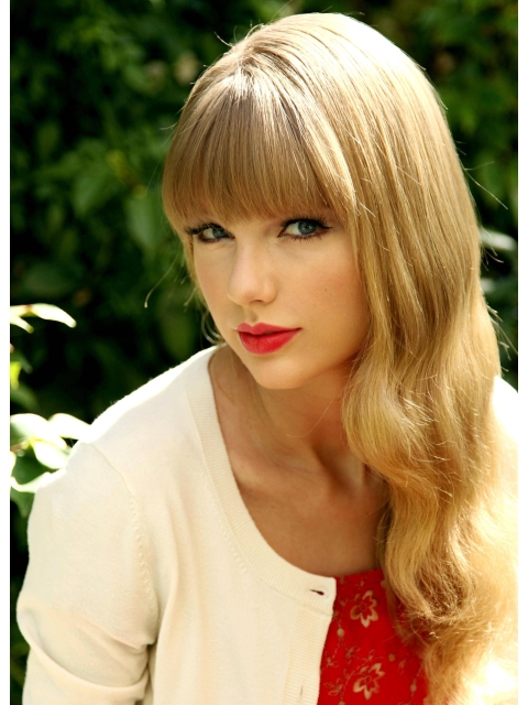 New Design Long Wavy Blonde With Bangs Taylor Swift Inspired Wigs