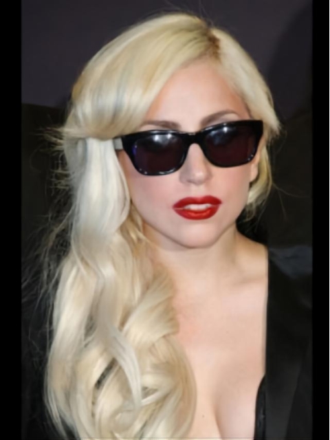 Online Blonde Wavy Long Lady Gaga Wigs