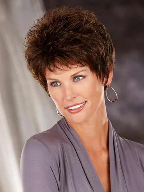 Graceful Brown Wavy Short Capless Classic Synthetic Women Wigs